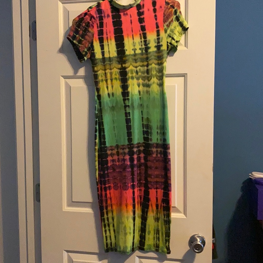 Blurred Lines Tie Dye MIDI Dress